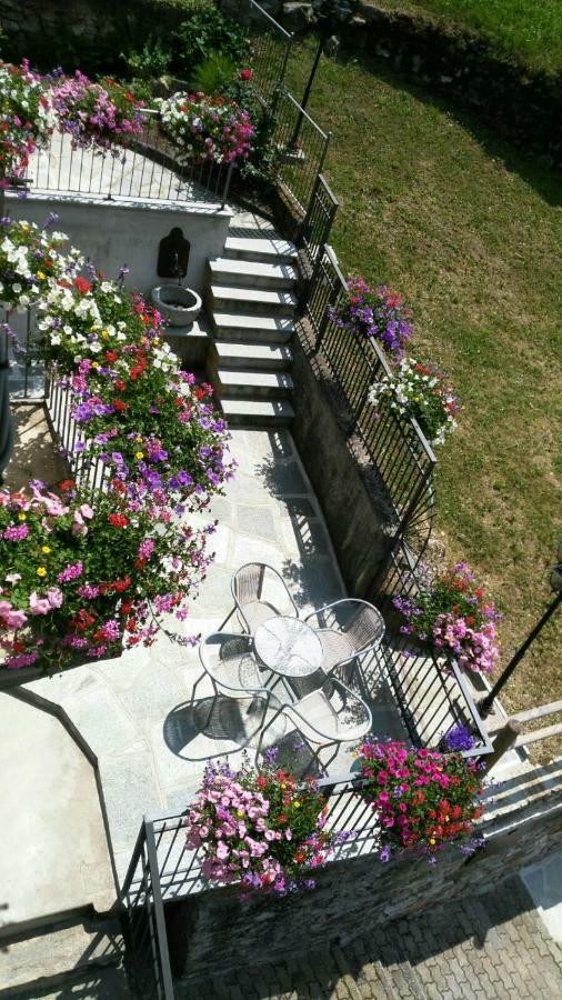 Lillianes B&B Maison Vallomy المظهر الخارجي الصورة